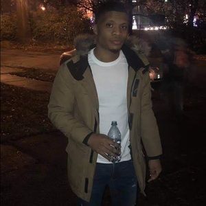 Meet your Posher, Cedric